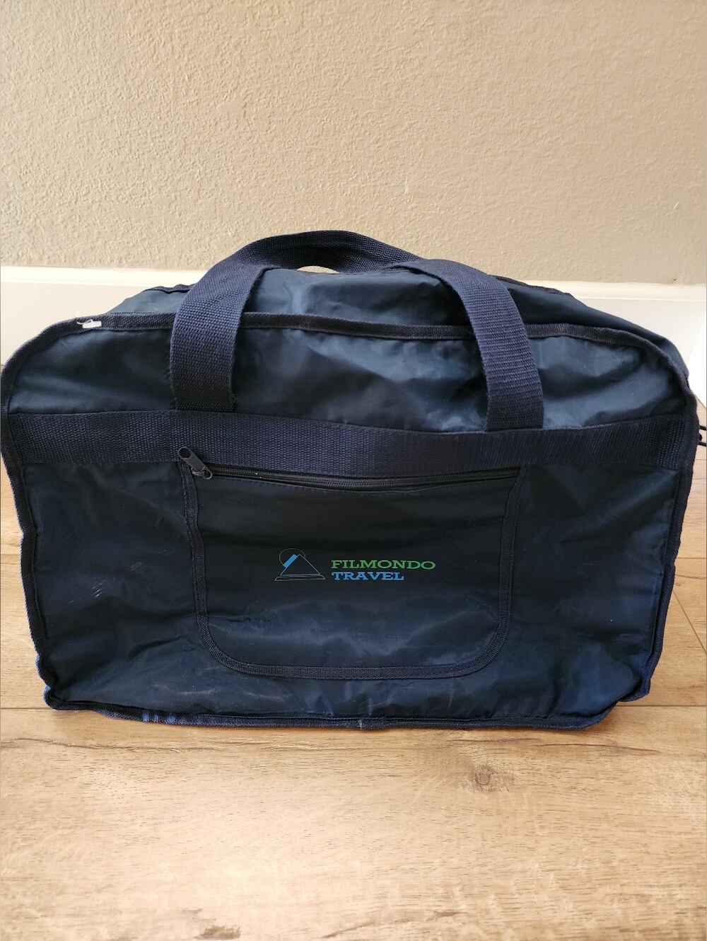 RARE Filmondo Travel Italy Commuter Nylon Duffel Medium Gym Bag Navy Blue Sturdy